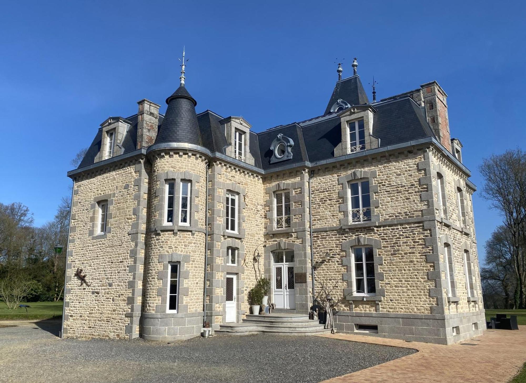 Au Chateau La Lucerne-dʼOutremer Eksteriør bilde